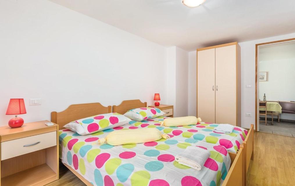 Apartments Franelli Brsec Exterior photo
